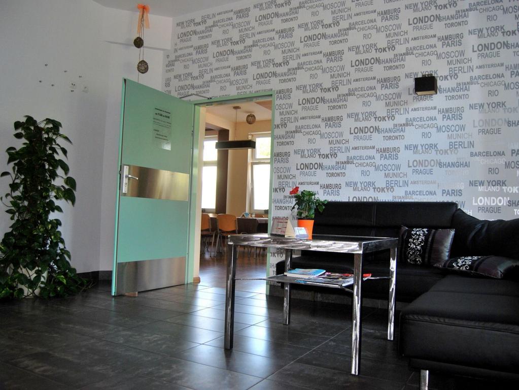 Hostel24 Bed&Breakfast Μπίντγκοστς Εξωτερικό φωτογραφία